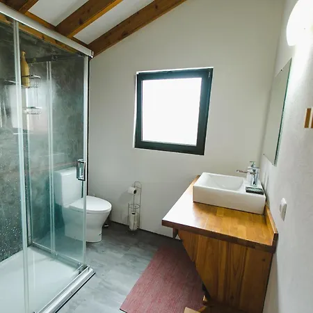 Casa Da Petra Urzelina