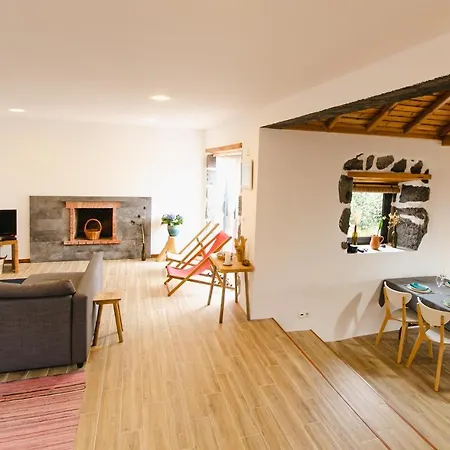 Casa Da Petra Holiday home