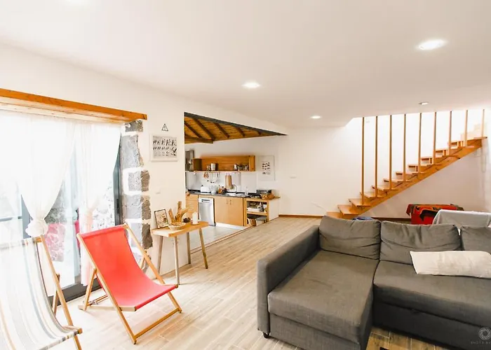 Casa Da Petra * Urzelina